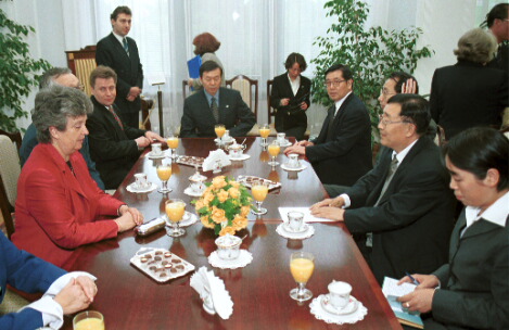 Rozmiar: 65060 bajtów