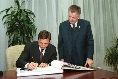 Przewodnicz�cy Borut Pahor i marsza�ek Longin Pastusiak
