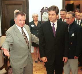 Rozmiar: 19228 bajt�w