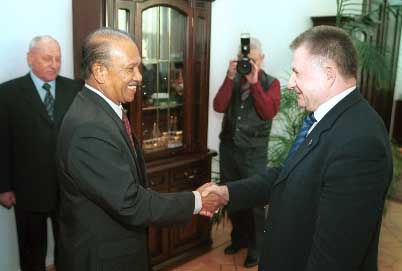 Rozmiar: 19530 bajt�w