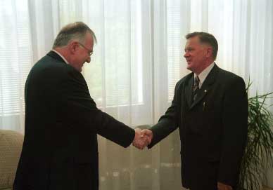 Rozmiar: 16174 bajt�w