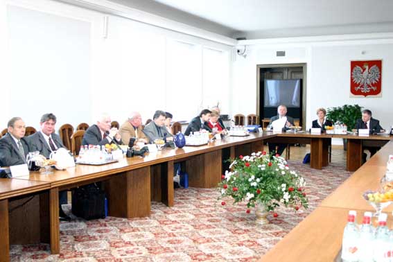 Rozmiar: 40814 bajt�w