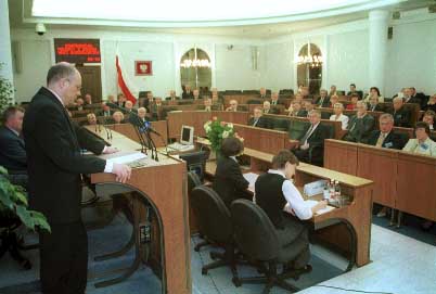 Rozmiar: 24572 bajt�w