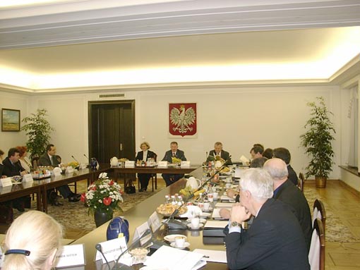 Rozmiar: 46280 bajt�w